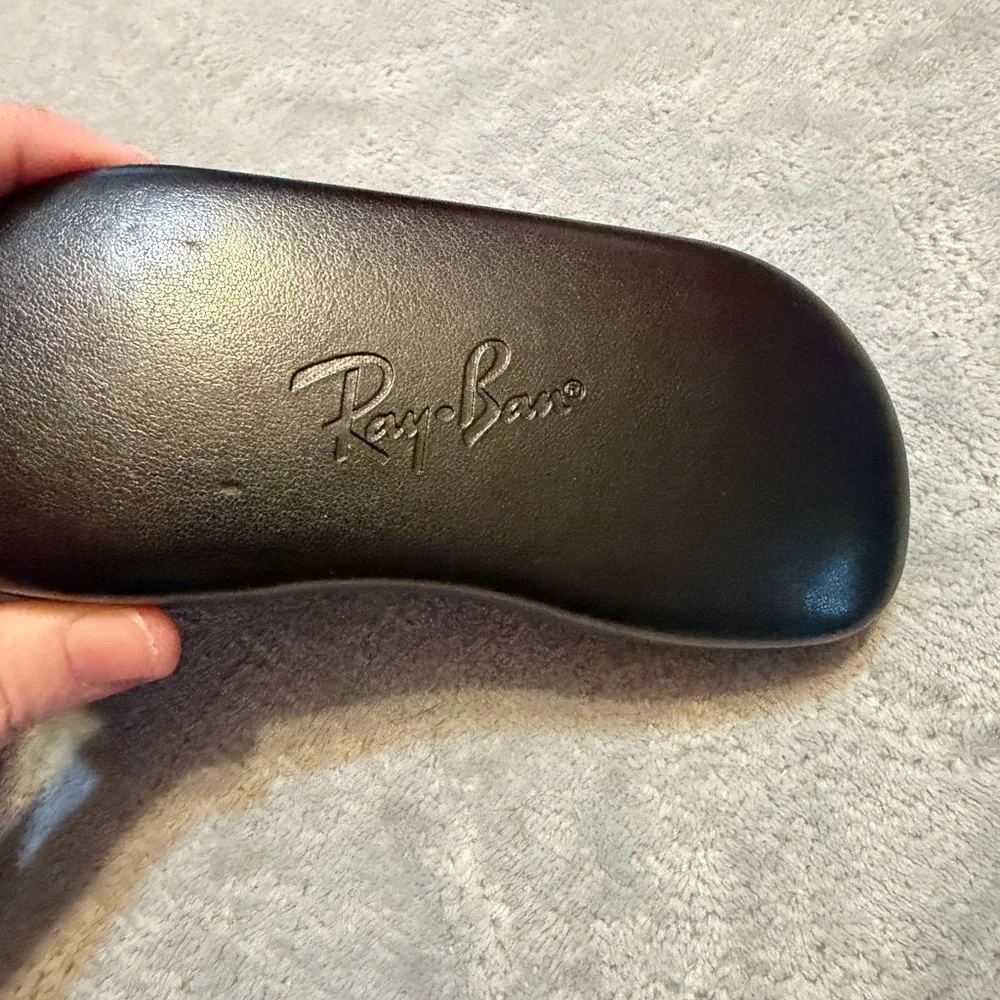 Ray-Ban Black Hard Sunglasses Case Clamshell‎ Authentic Replacement